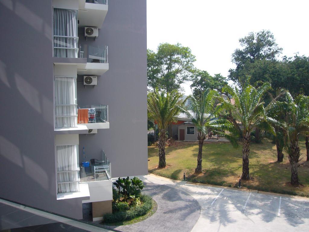 Chic Condominium Unit A303, A306, A307, A308, A406 Karon Екстериор снимка