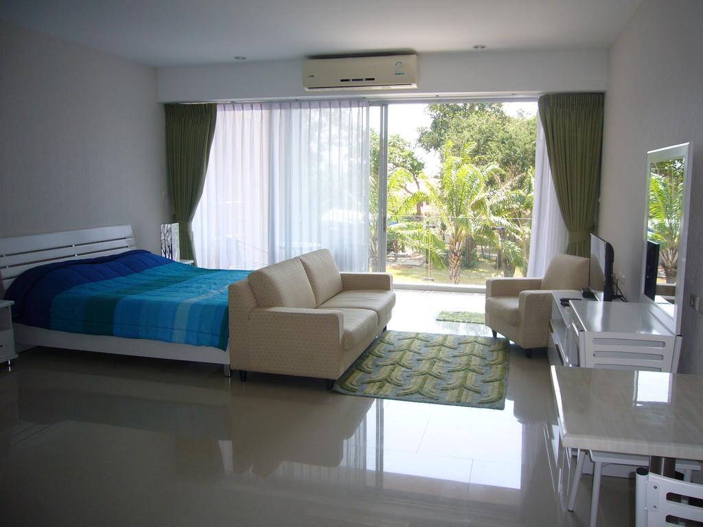 Chic Condominium Unit A303, A306, A307, A308, A406 Karon Екстериор снимка